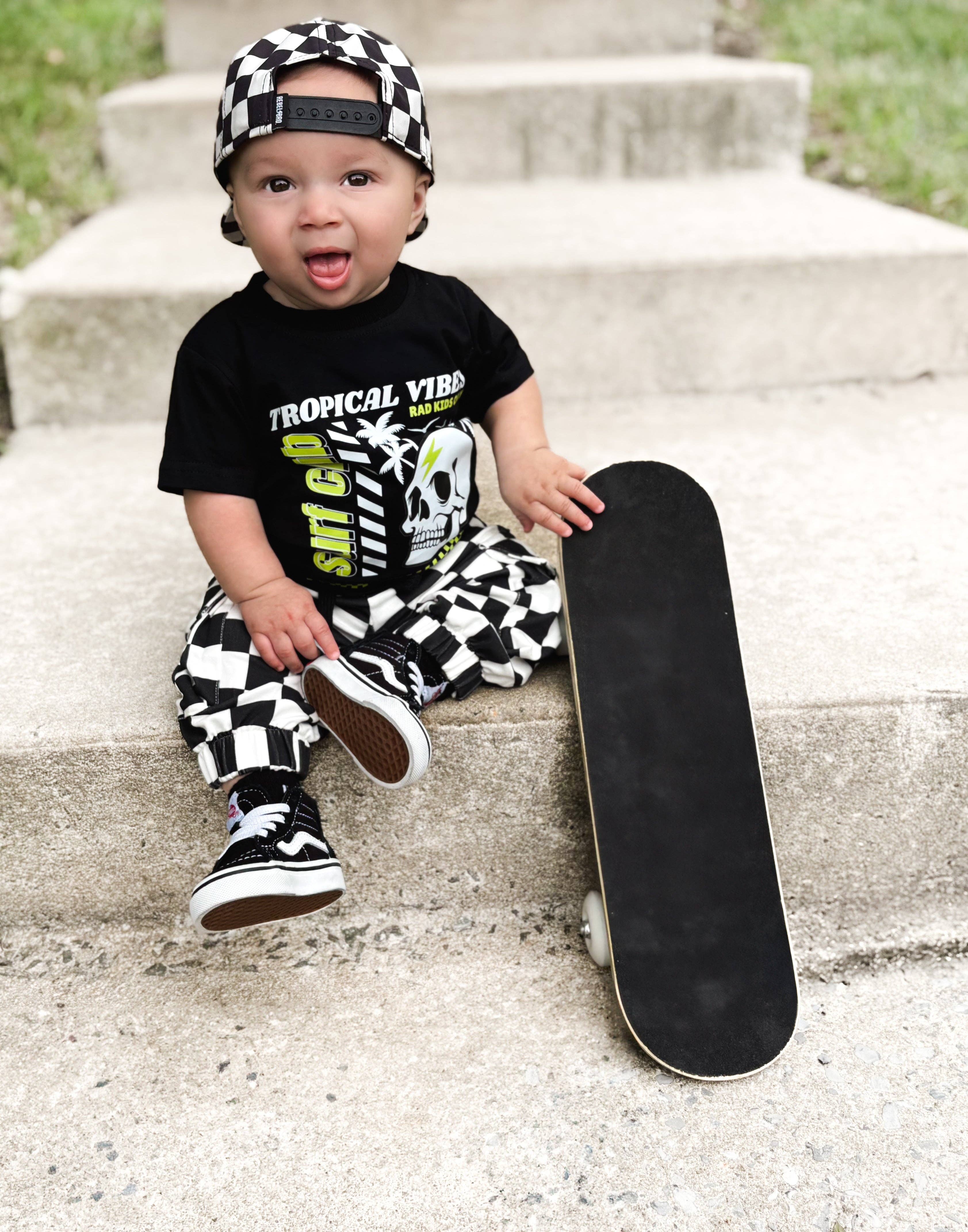 Smiley Daze - Wholesale Pants - Kids - SD CHECKERED • CARGO SWEATPANTS 2.010