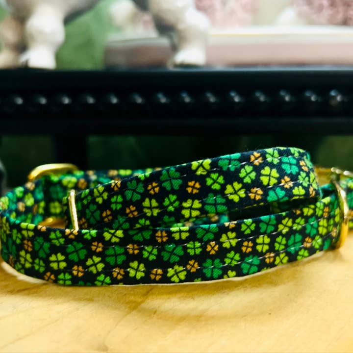 Dog Collar with Shamrocks for wholesale by Little Barks Boutique