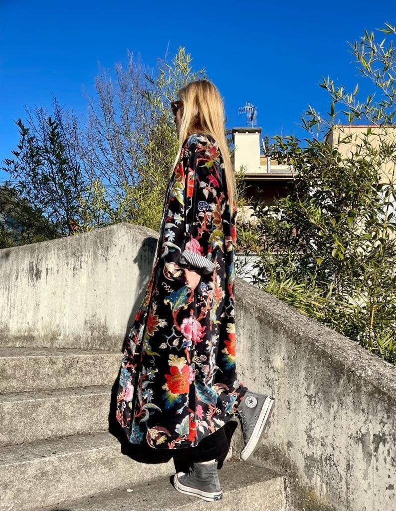 Bhawana Handicrafts - Vente Peignoir – femme - Lot de 5 vestes longues en velours faites main en tissu velours doux1