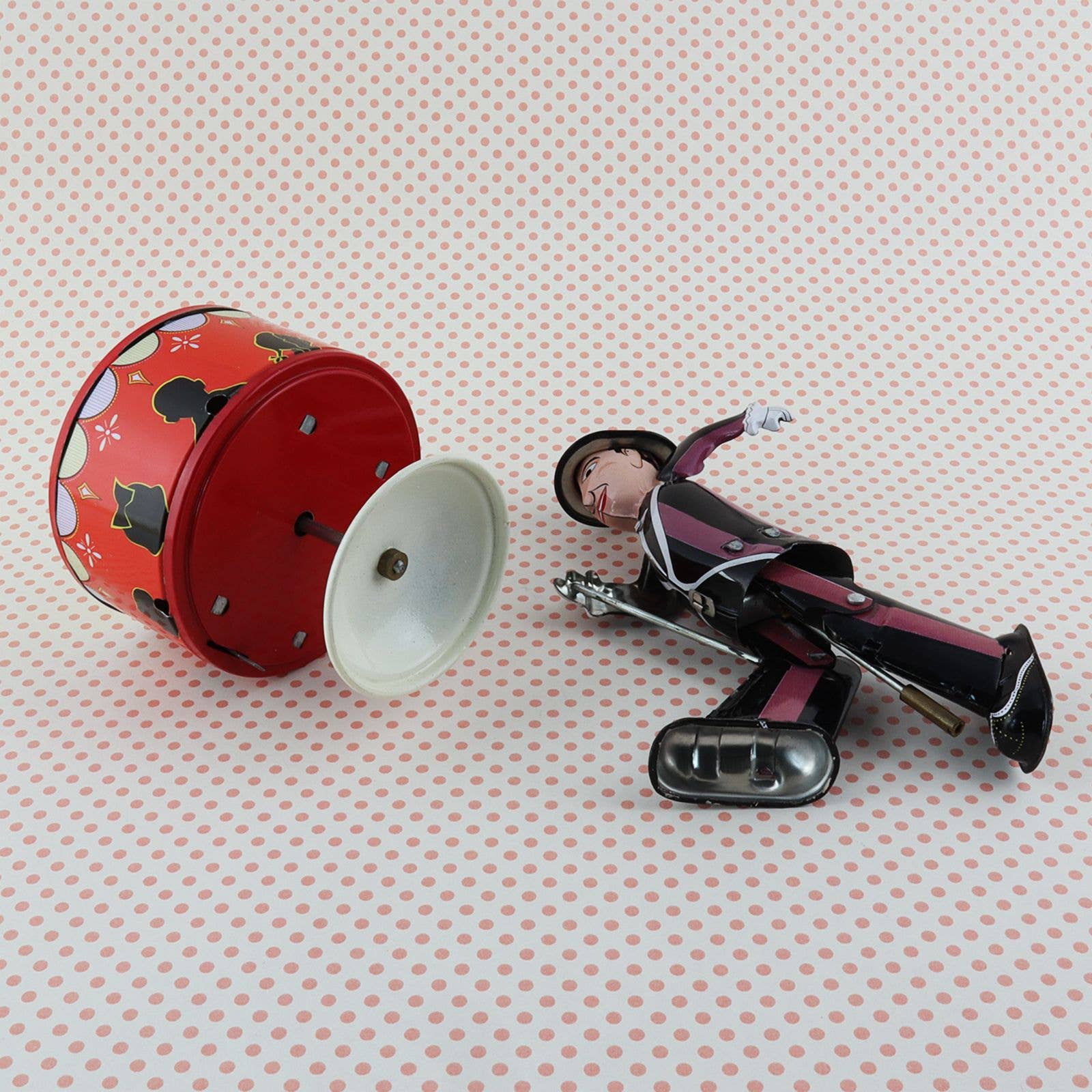 Tribal Trade GmbH – Brinquedo clássico - Crianças por atacado – Torneira de brinquedo de lata chapa de metal preto roxo sapateiro dançarino8