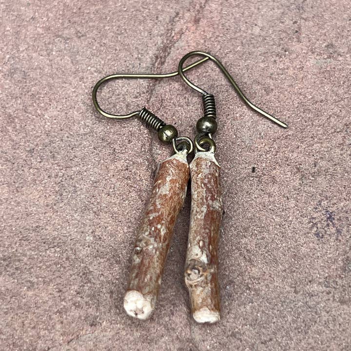 Elk Field Home Goods - Wholesale Dangle Earrings - All Natural Dangle Wood Earrings
