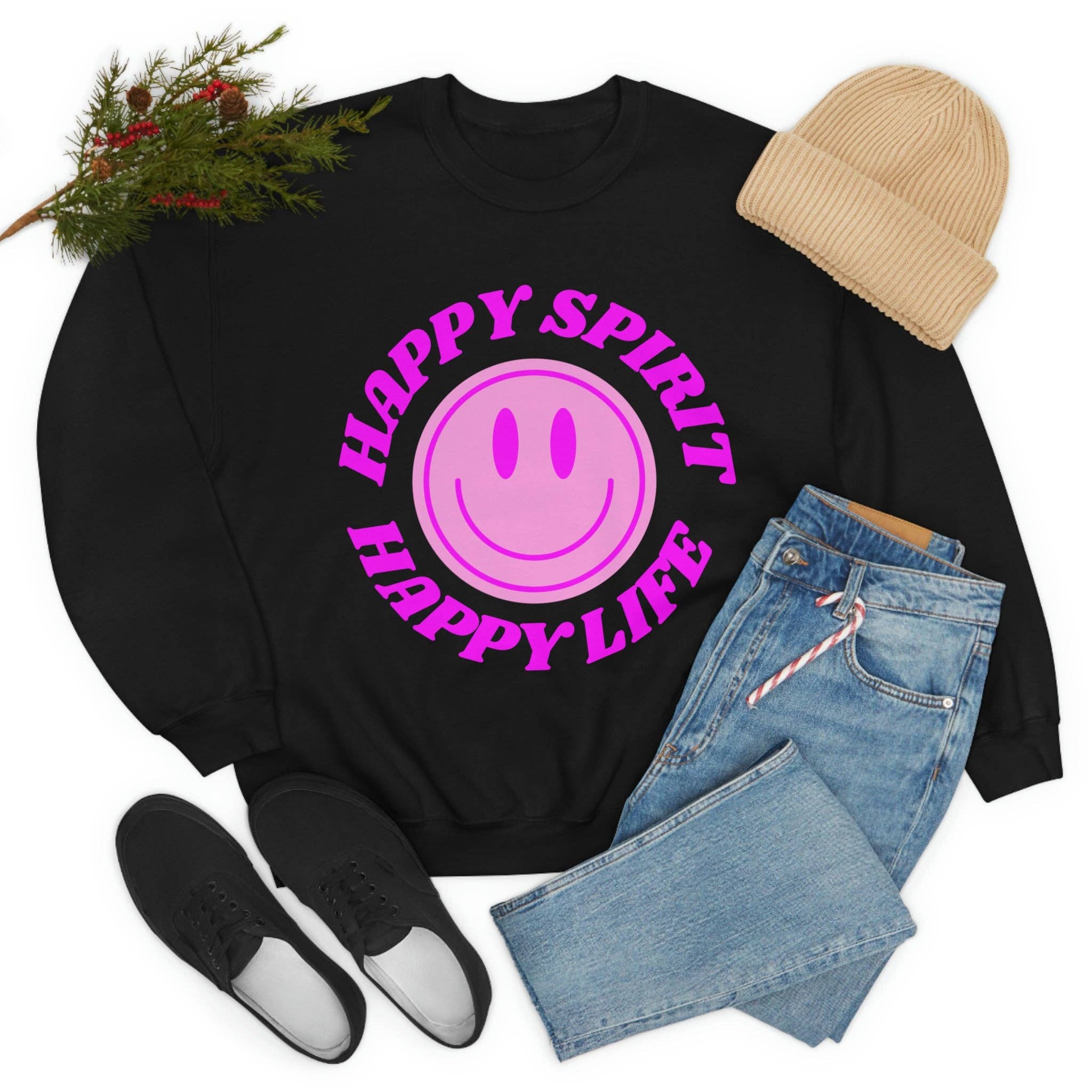 Happy Life Stuff - Wholesale Graphic Sweatshirt - Women's - Happy Spirit Happy Life Sweatshirt, VSCO Girl Crewneck, Oversized Retro Font Graphic Tumblr, Front Print Smile Face Trendy Cover Up55