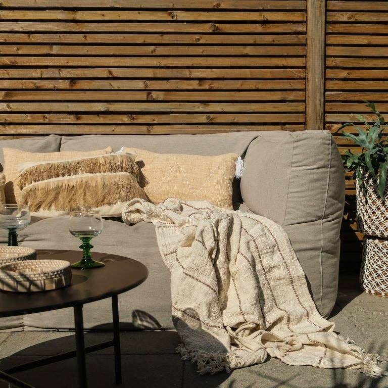 ByBazz - Wholesale Chair Cushion - Kussen Katoen Franje Gras1