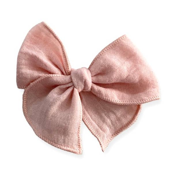 Rosenkvarts//Mini Fay Bow for engroshandel hos Shay+Dash