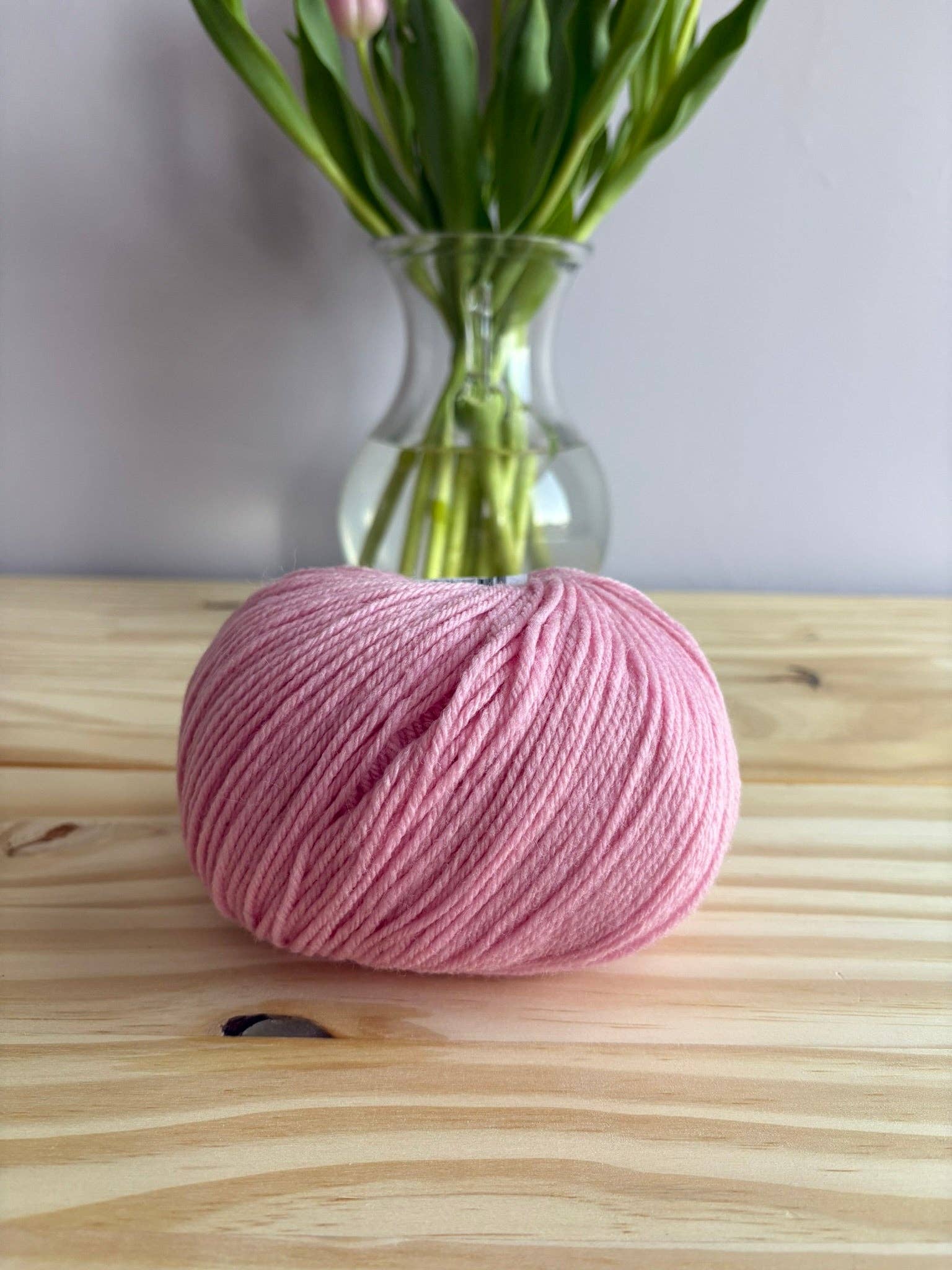 The Spinning Hand - Luxury Knitting Kits - Vente Fils à tricoter - Universal Yarn Deluxe fil DK pure laine, superwash2