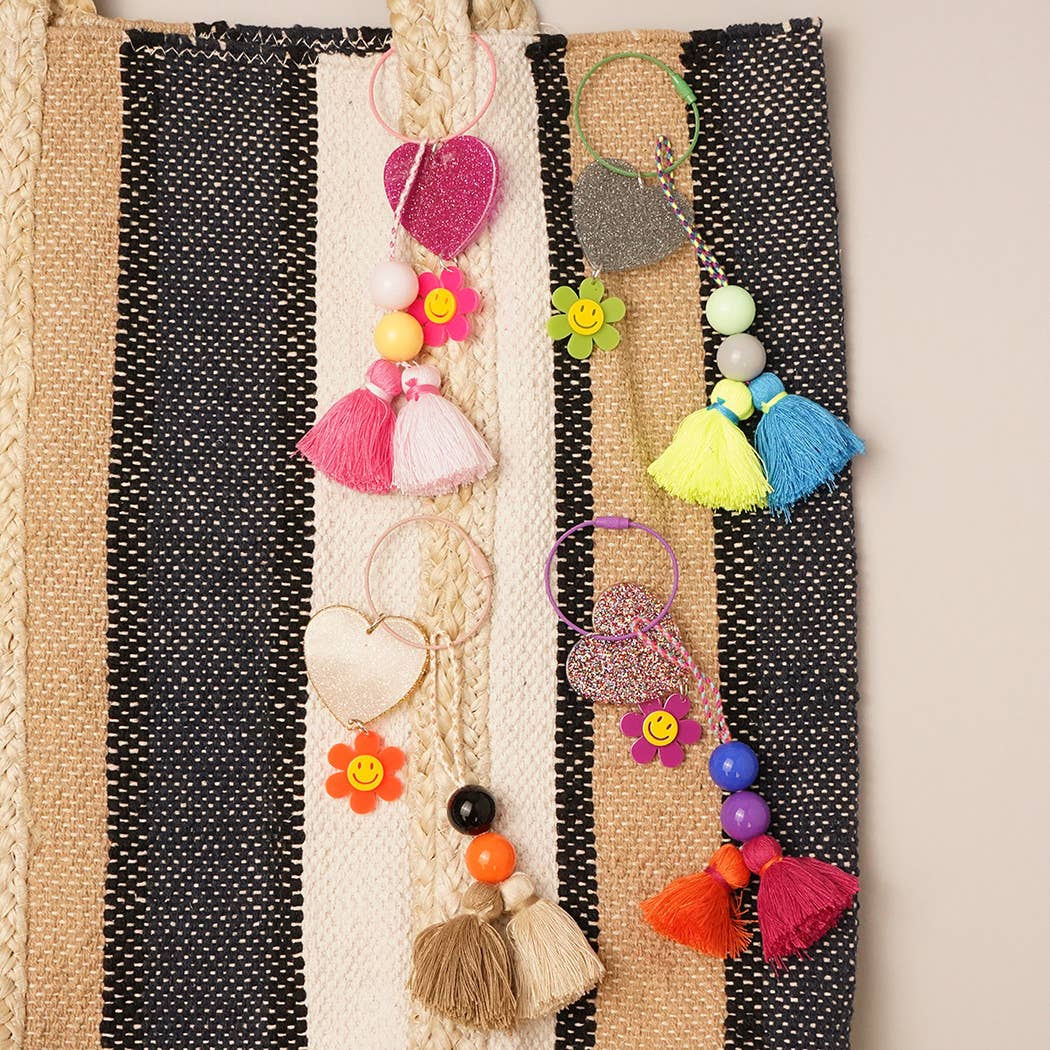 Fashion City - Wholesale Sleutelhanger - Dames - Happy Face sleutelhanger met glitterhart en kwastje, bedeltje6