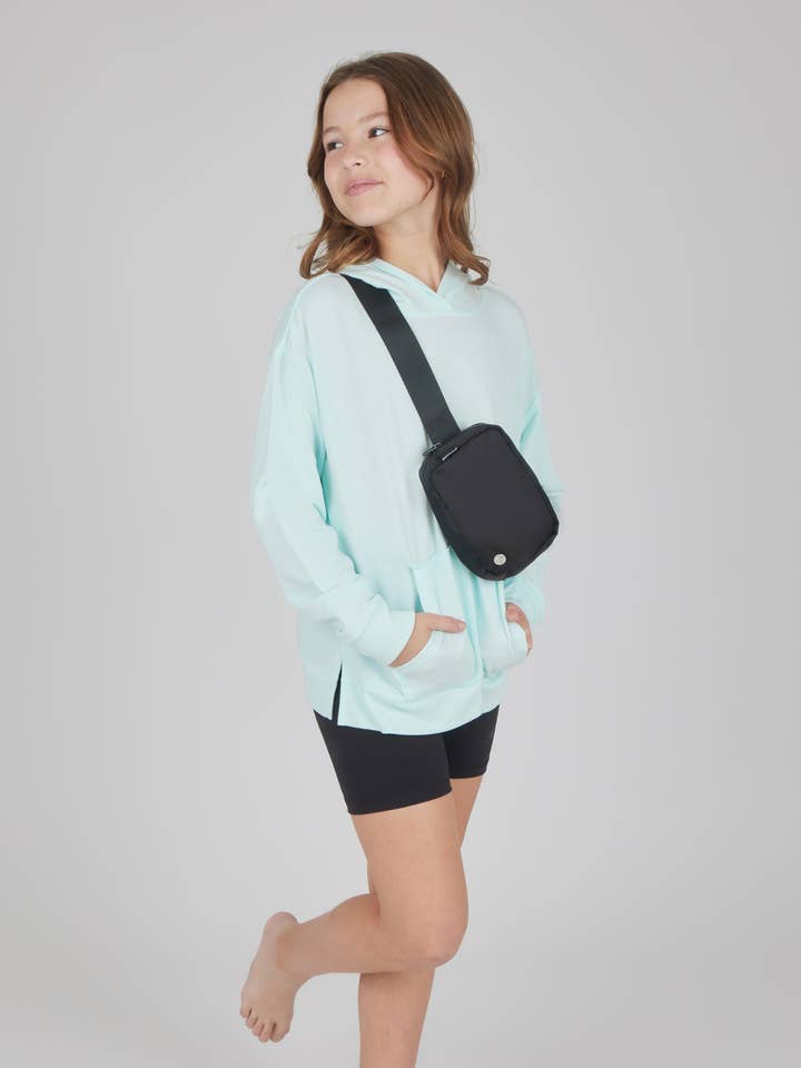 90 Degree by Reflex & Yogalicious - Venta al por mayor Conjunto de ropa deportiva - Niños - Conjunto de 3 piezas: Sudadera con capucha para niñas, pantalón corto de ciclismo, riñonera1