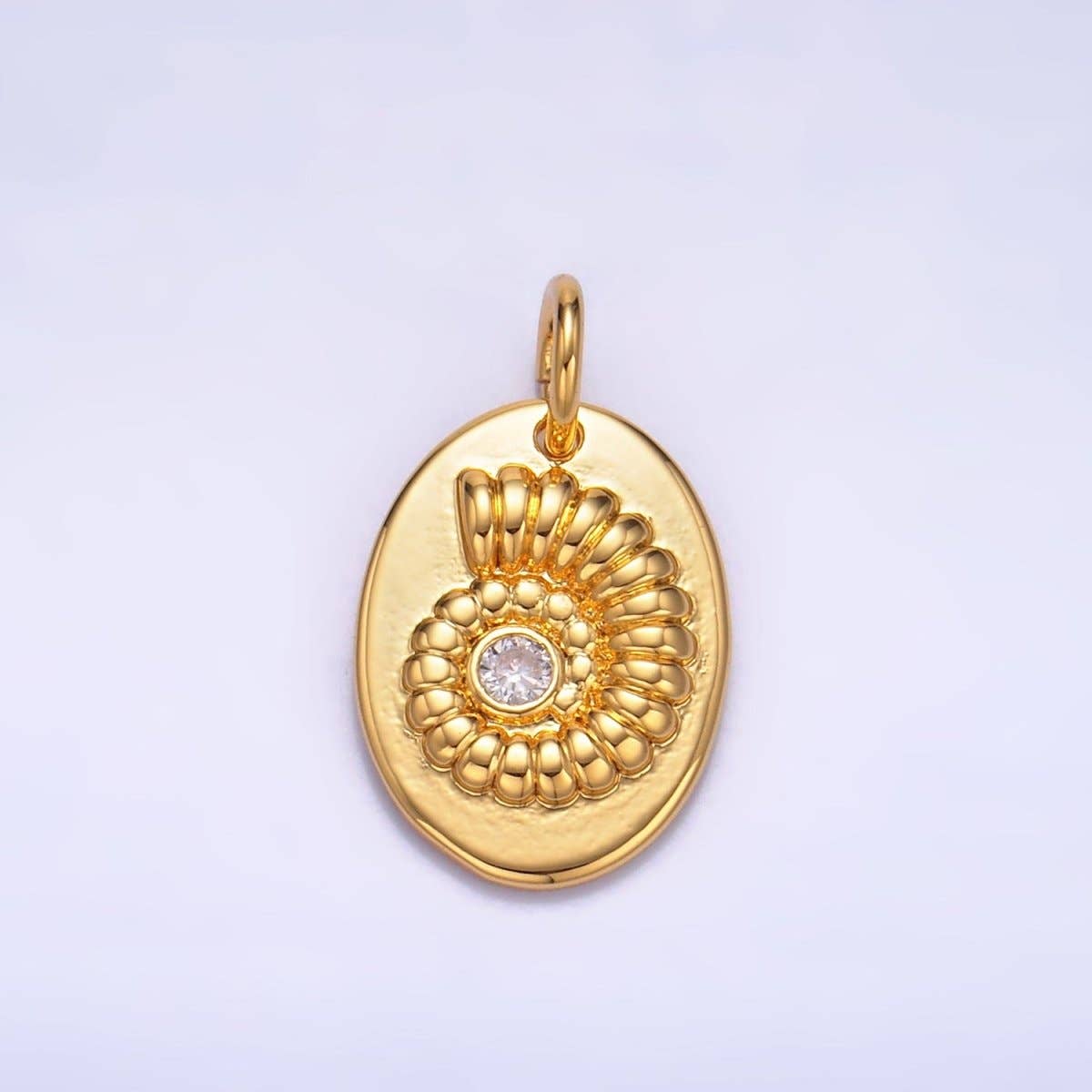 Aim Eternal - Vente Breloques/médailles personnalisées - Pendentif Coquillage Ovale en Plaqué Or 24K avec Zircon Cubique | W3200
