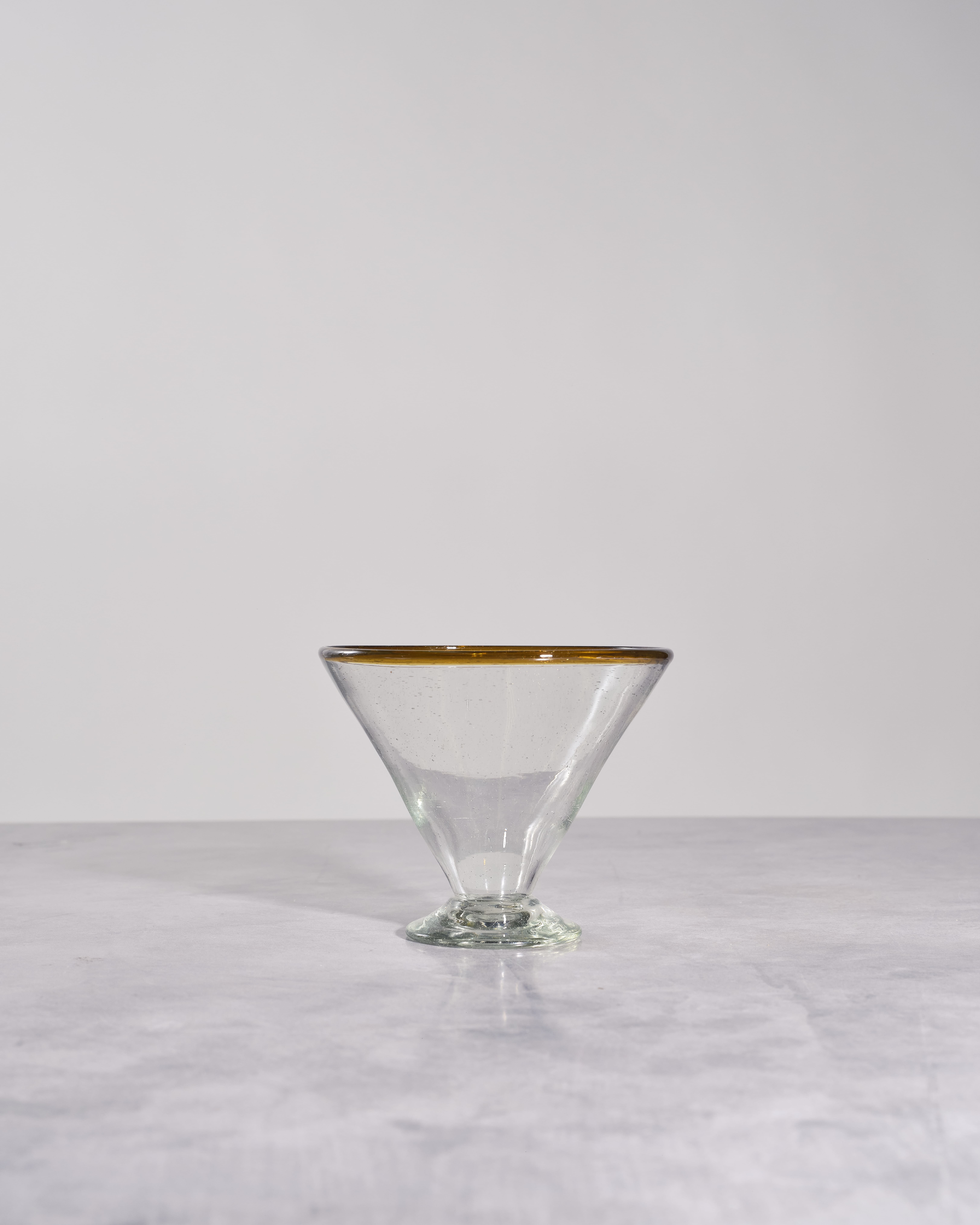 Sobremesa - Wholesale Cocktail/Liquor Glass - Amber Rim Margarita Glass | Glassware Cocktail1