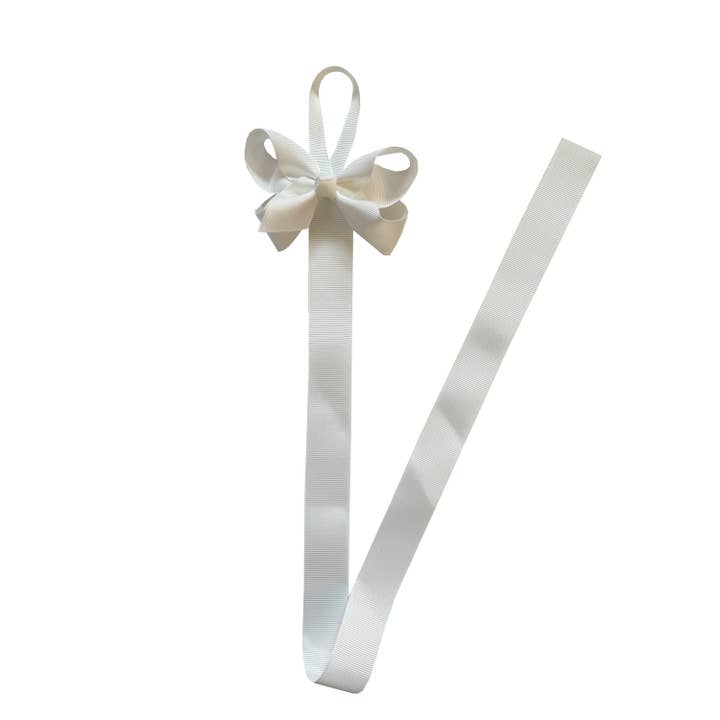 hair bow holder in warm white for wholesale by La Fillette Accessories