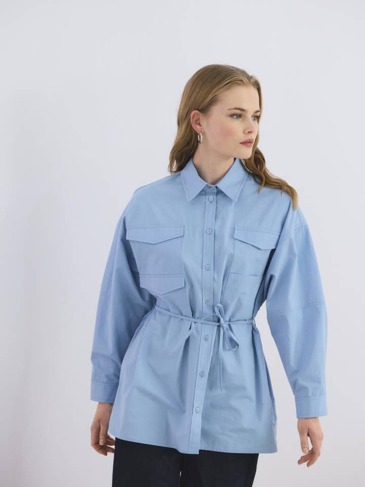 Camisa Cintada Oversized com Bolsos Azul por atacado de Kadriye Baştürk