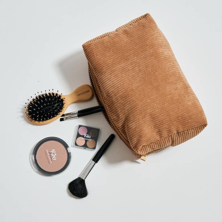 Urban Expressions - Vente Trousses de maquillage/cosmétique - Cordialement vôtre - Pochette cosmétique et de voyage en velours côtelé6