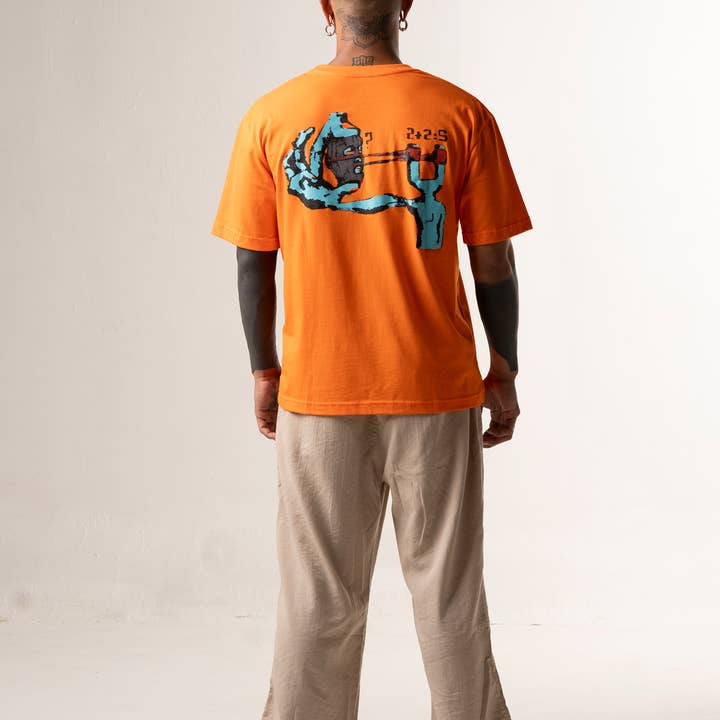 T-shirt graphique surdimensionné Dos Mas Dos 3 pour la vente par Vonn Wall