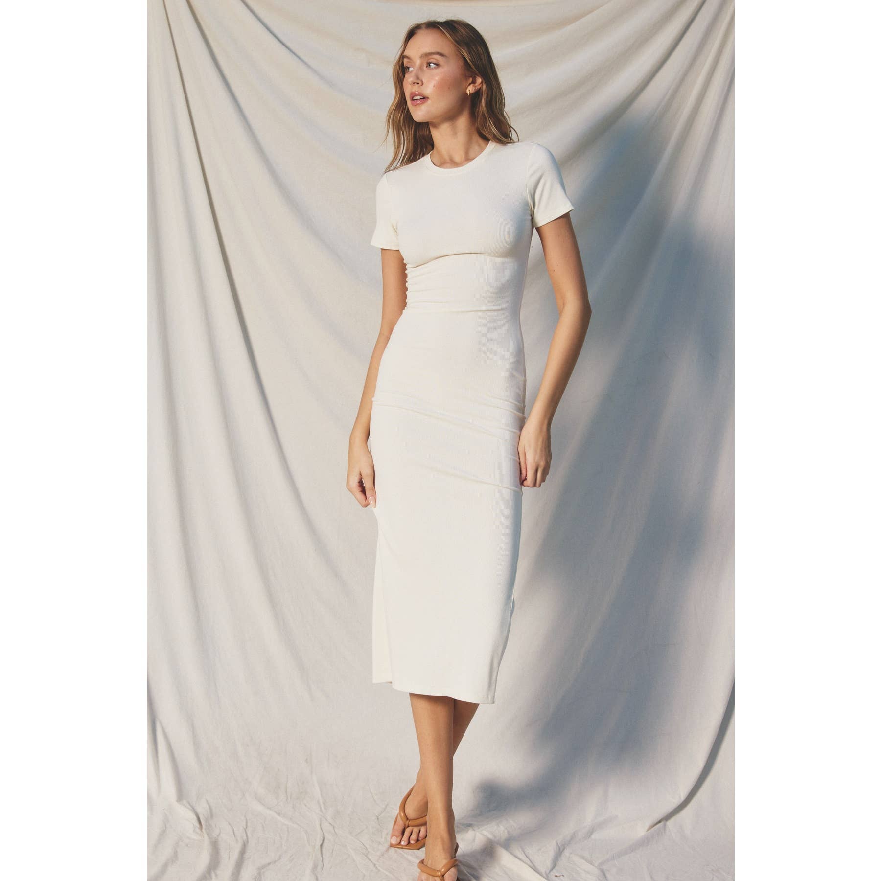 Dress Forum - Wholesale Dress - Women's - Ribbed Knit Back Slit T-Shirt Dress (1)46