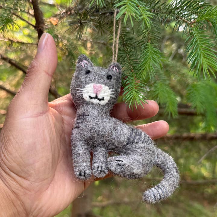 Lungta Imports - Wholesale Ornament - Hand-Felted Farm Animals Christmas Ornaments – Fair Trade 12