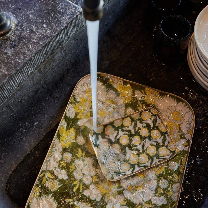 Bonheur du Jour - Wholesale Decorative tray - Bohemian Chic Tray with Enamelled Metal Flowers Isha Green1