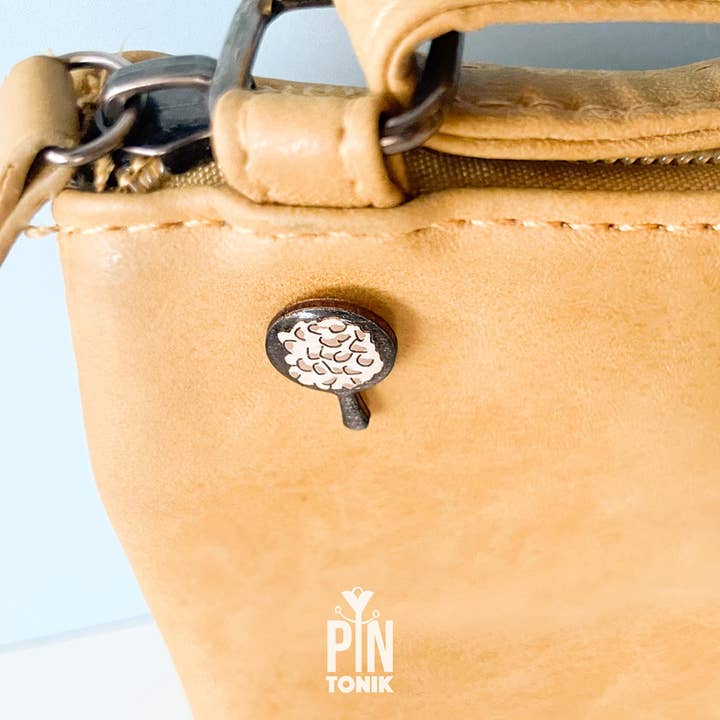 PinTonik - Wholesale Lapel Pin/Button - Omelette Pan Chef & Fried Eggs Lapel Pin4