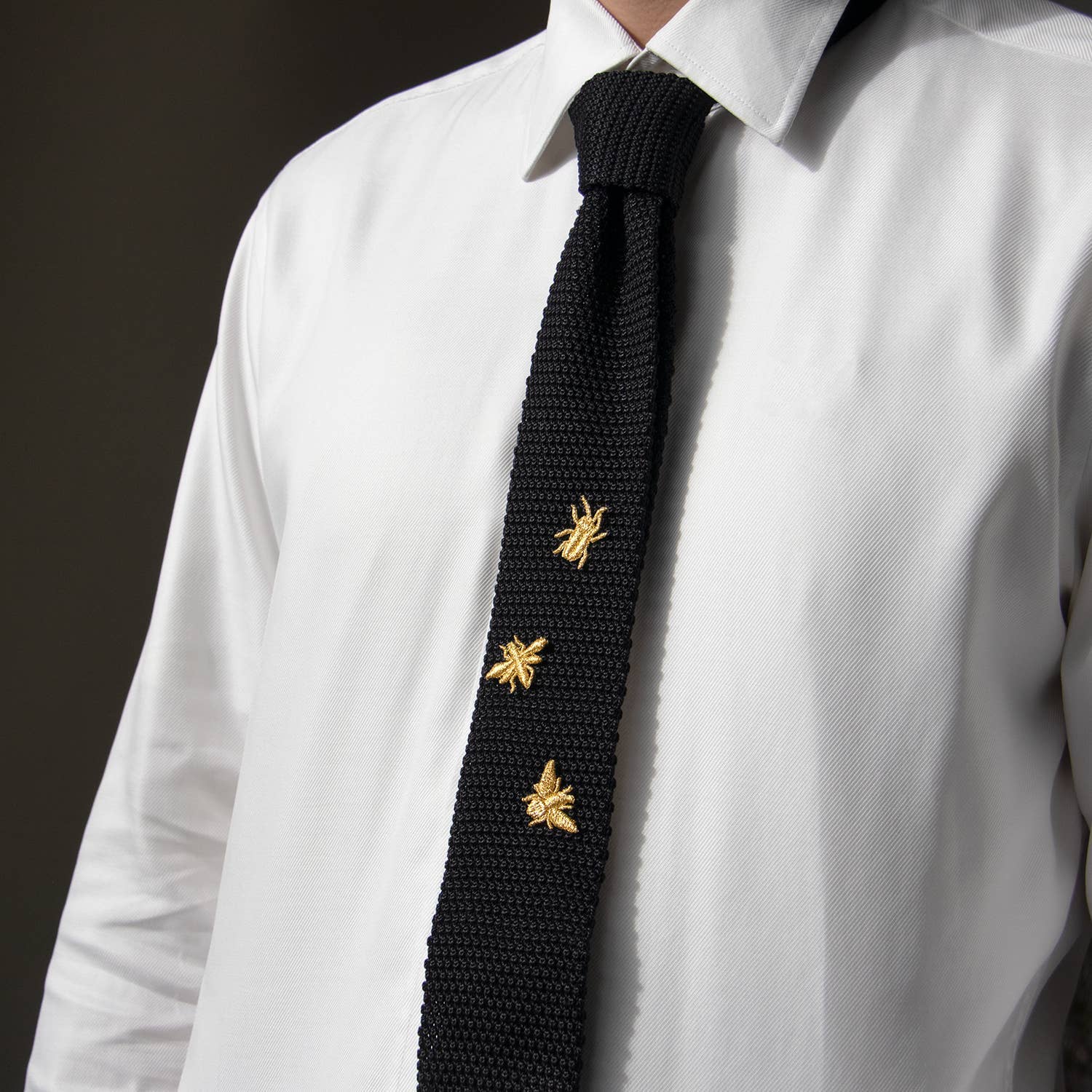 Botanopia USA - gifts , decor and cards for plant lovers - Wholesale Patch - Golden Embroidered Brooches - 3 little Bugs10