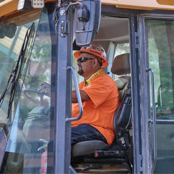 KOOLGATOR - Wholesale Yoga Towel - Premium Cooling Neck Wrap6