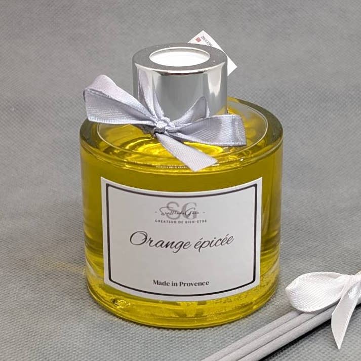 PREMIUM Stäbchendiffusor – Würzige Orange | 125 ml für den Großhandel von Sarl SdG / Souffle de Gaïa