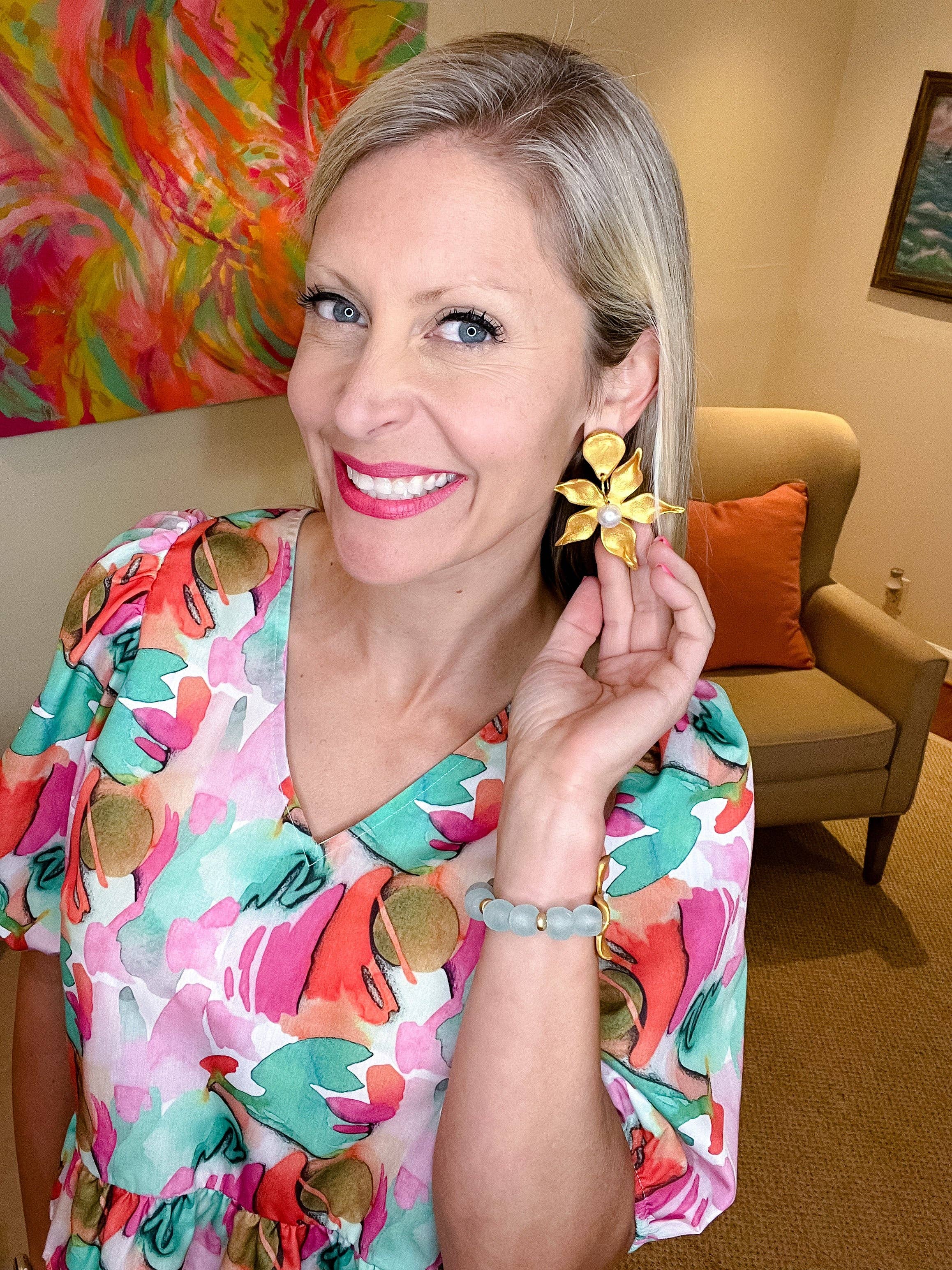 Hidden Truth Jewelry - Wholesale Dangle Earrings - Stargazer Lily & Pearl Dangles5