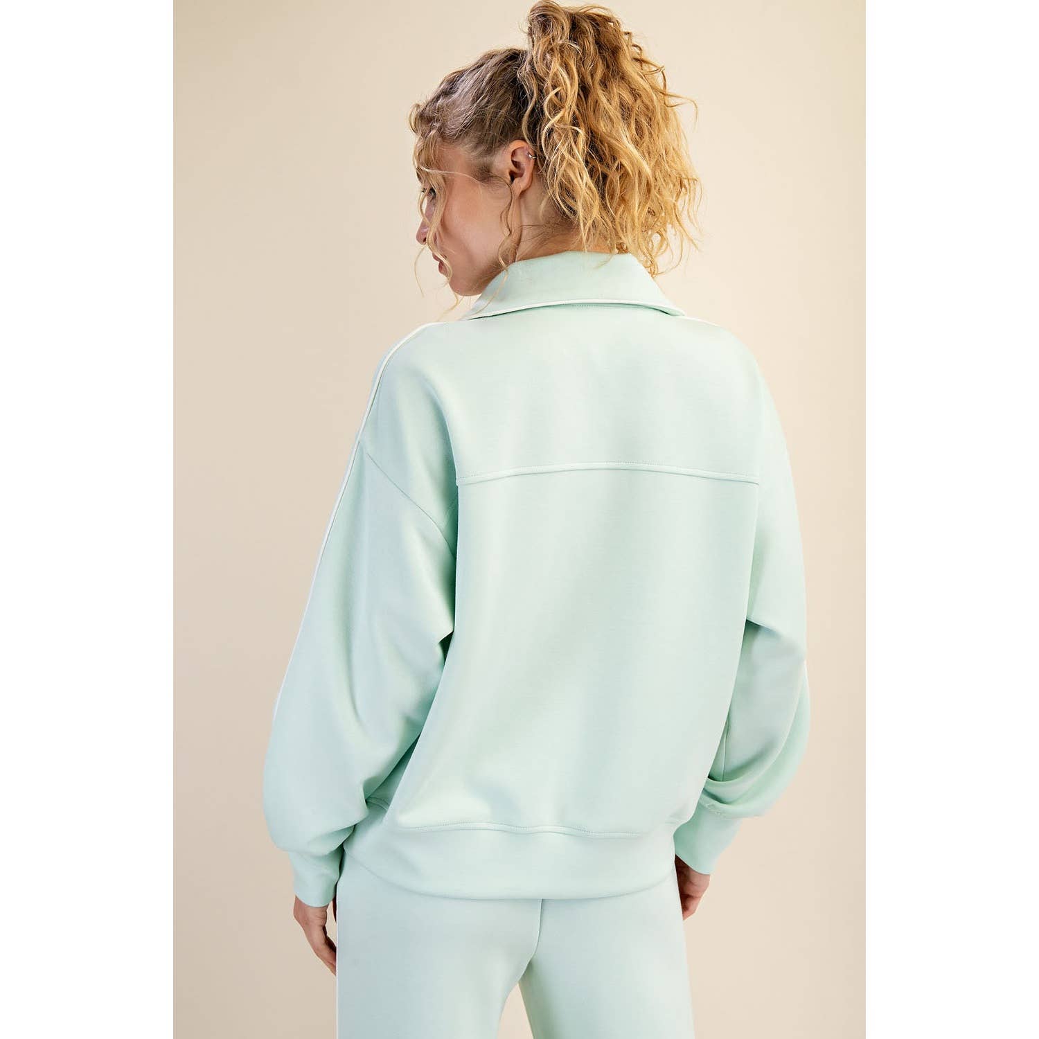 Rae Mode - Vendita all'ingrosso Felpa - Donna - PULLOVER CON ZIP A QUARTO E TUBAZIONI SCUBA MODALE2