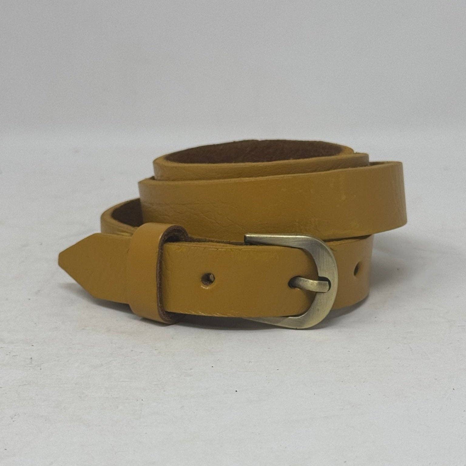 Artisan Stories – wholesale Belt – Women's – New Skinny leather belt14