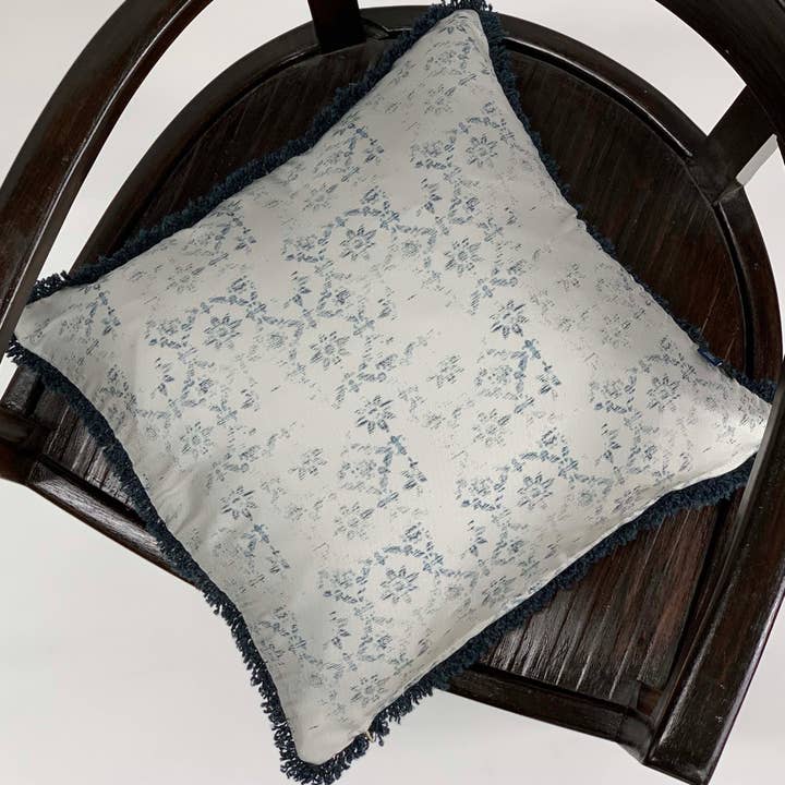 Almofada de seda vintage 40 x 40 cm Ice White Star Design Cod 495 por atacado de C.C.&Co.Srl