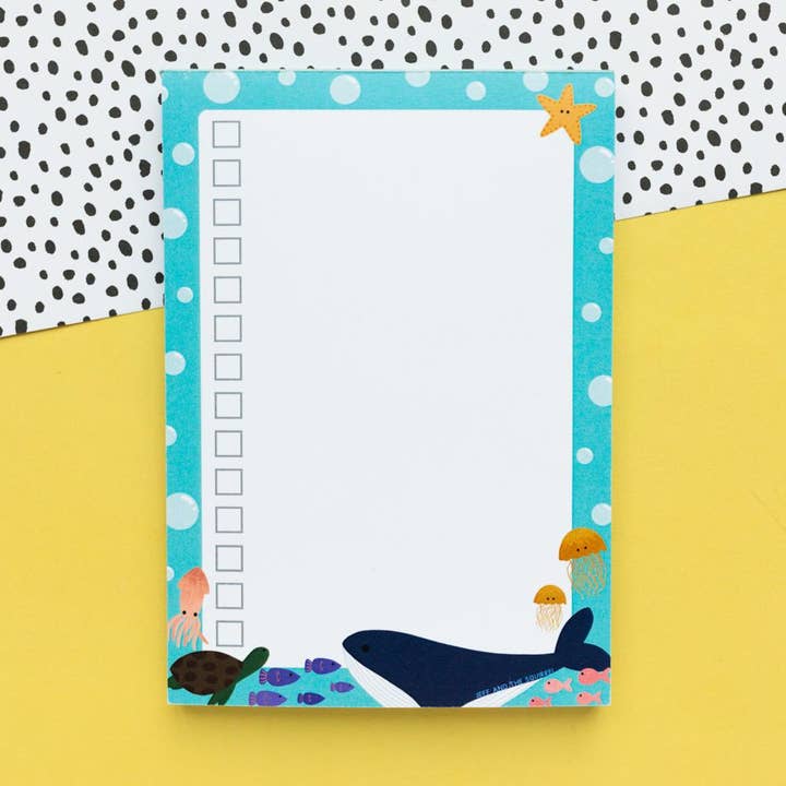 Ocean Fish Whale Tick Box A6 notitieblok | Gerecycleerd briefpapier voor wholesale door Jeff and the Squirrel