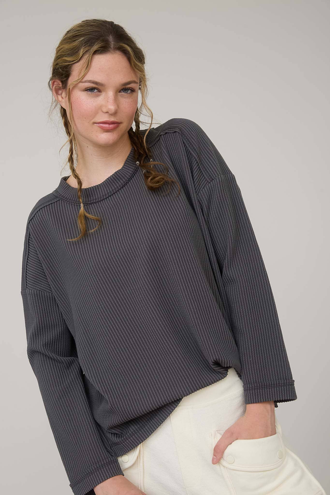 J.O.A - Wholesale Knit Top - Women's - CREW NECK RIBBED LONG SLEEVE KNIT TOP3