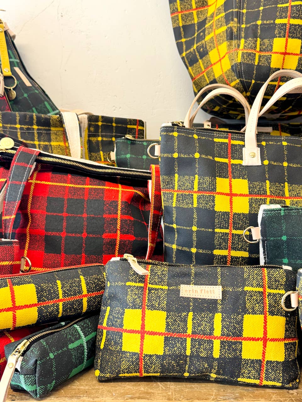 Erin Flett - Wholesale Pouch - Women's - Tartan Plaid Laura Bag4