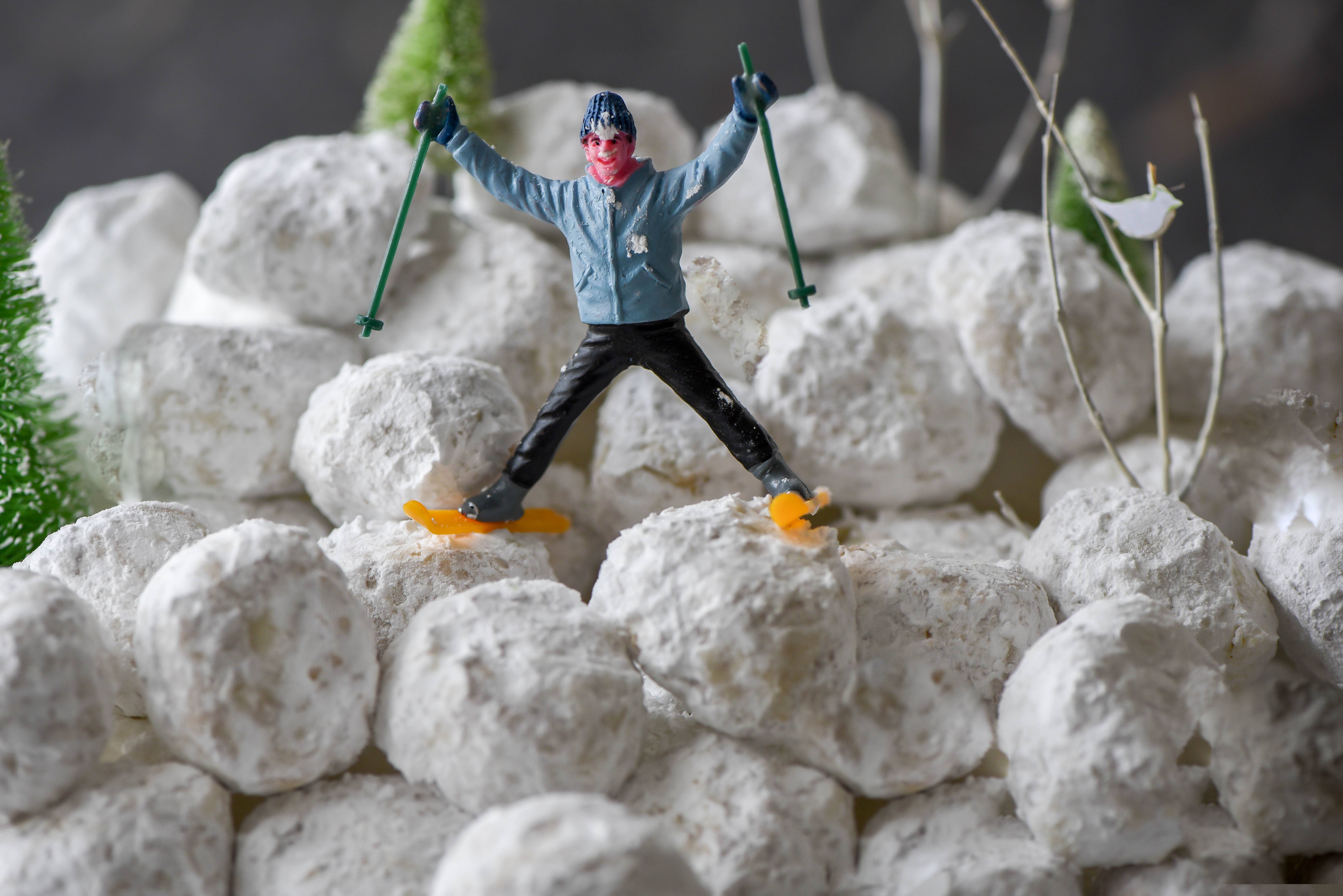 Lark Fine Foods – wholesale Biscuit – Tea Cakes - 3 oz2