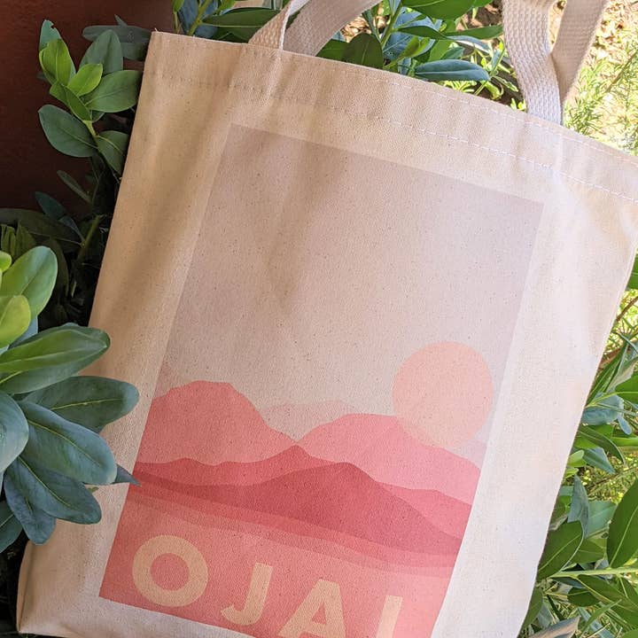 Santa Barbara Company - Wholesale Tote Bag - Women's - Ojai Pink Moment Canvas Tote1