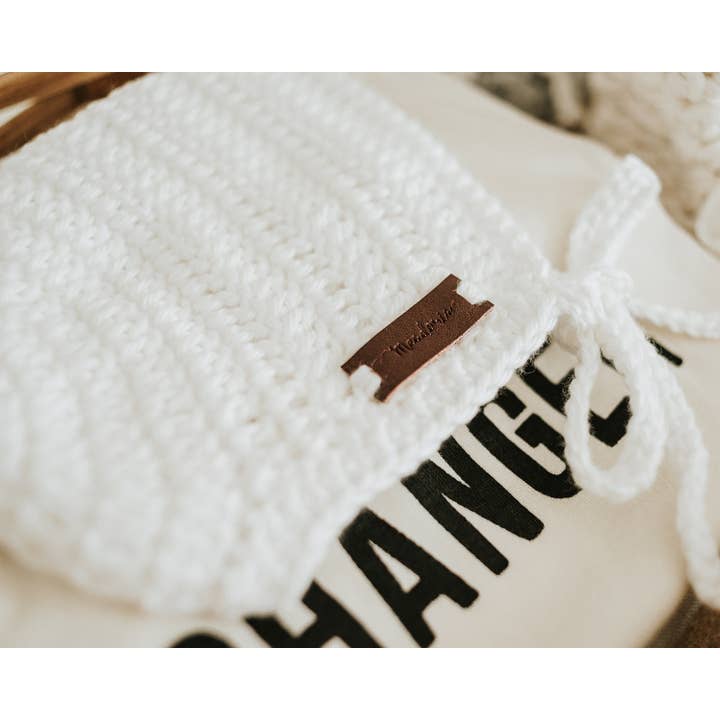 Bonnet de baptême, bonnet de baptême, bonnet de bébé au crochet pour la vente par Meadoria