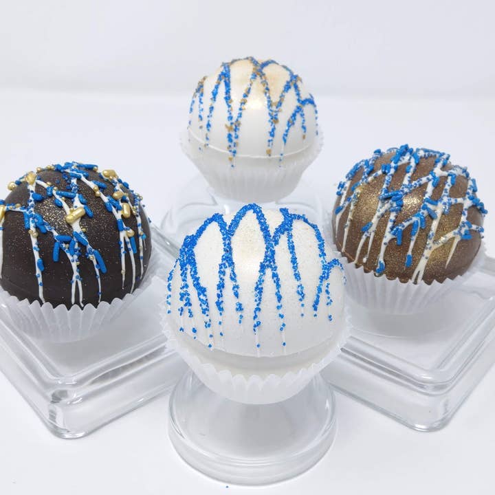 Wild Angel Treats, LLC - Wholesale Hot Cocoa Mix/Kit - Hanukkah Large Artisanal Hot Cocoa Bombs