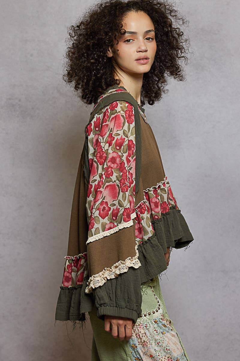 Pol Clothing - Wholesale Blouse - Women's - Round Neck Lace Trim Ruffle Hem Thermal Top2