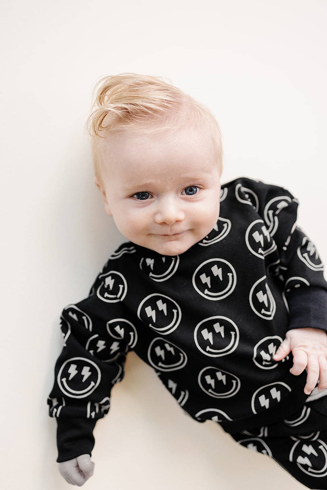 Lucky Panda Kids - Wholesale Lounge Set - Kids - Jogger Set | Electric Smiley7