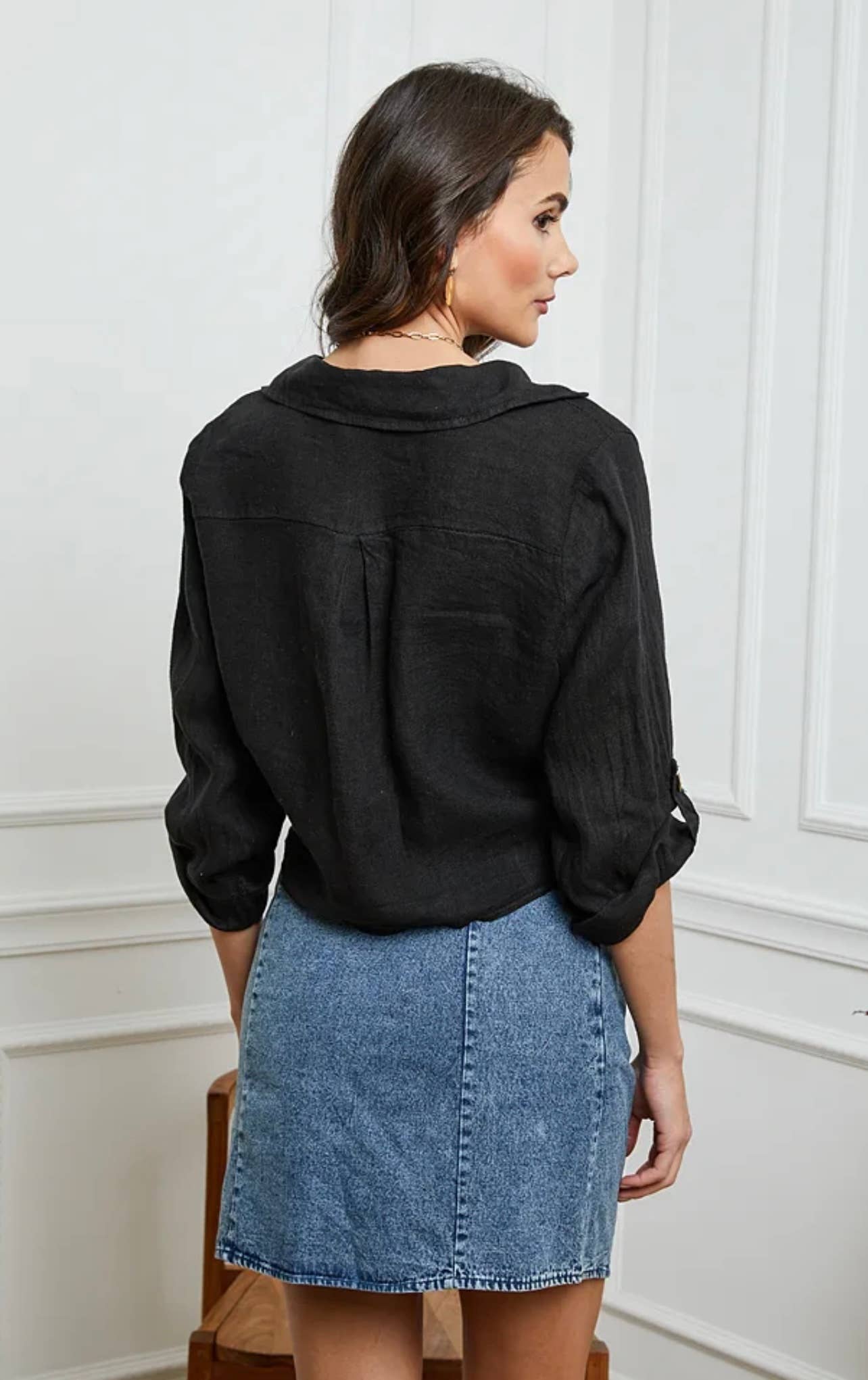 LÉA & LUC - Venta al por mayor Camisa con botones - Mujer - Camisas anudadas a la cintura en 100% lino REF. 220220