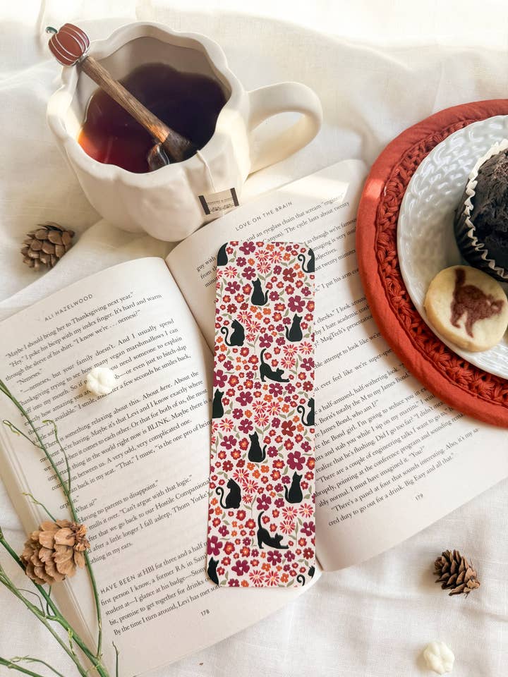 Floral Familiar Bookmark for wholesale by gigiandbo