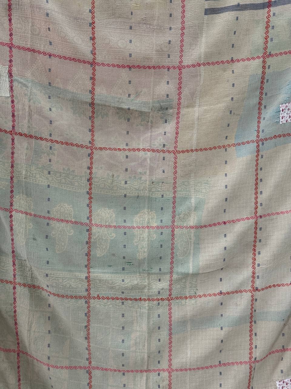 bhavnas boutique – wholesale Quilt – Vintage Textiles Cotton Throw kantha Stitch Quilt, Blanket2