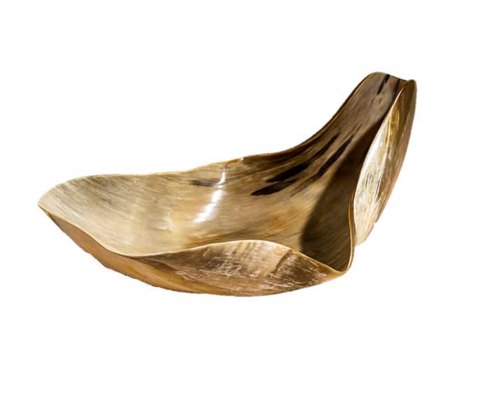 The African Home Goods - Wholesale Decoratief bord/schotel/kom - Decoratieve schaal met gebogen hoorn van Mamba - Licht0