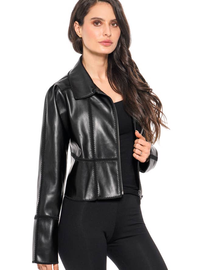 AD2501-C - Casaco com Painéis em Pele Sintética – Preto por atacado de Adore