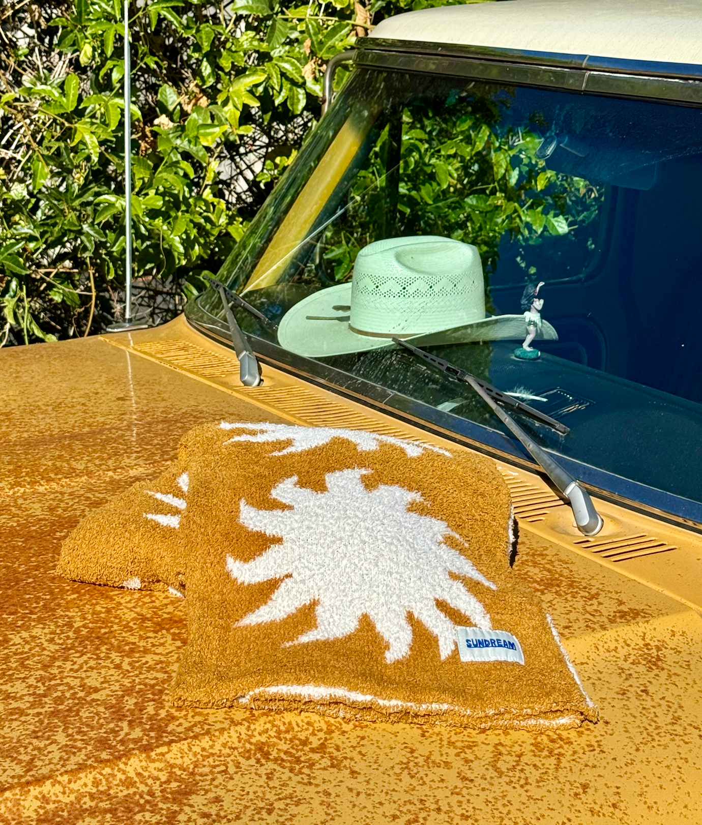 Sundream – Manta para sofá por atacado – Manta de Pelúcia Sun - Castanho Buckhorn5