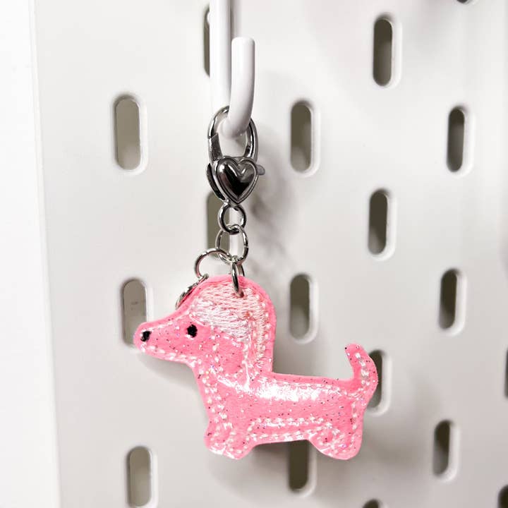 CANE BASSOTTO - natale rosa - PORTACHIAVI per la vendita all'ingrosso da parte di AubrielBoutique