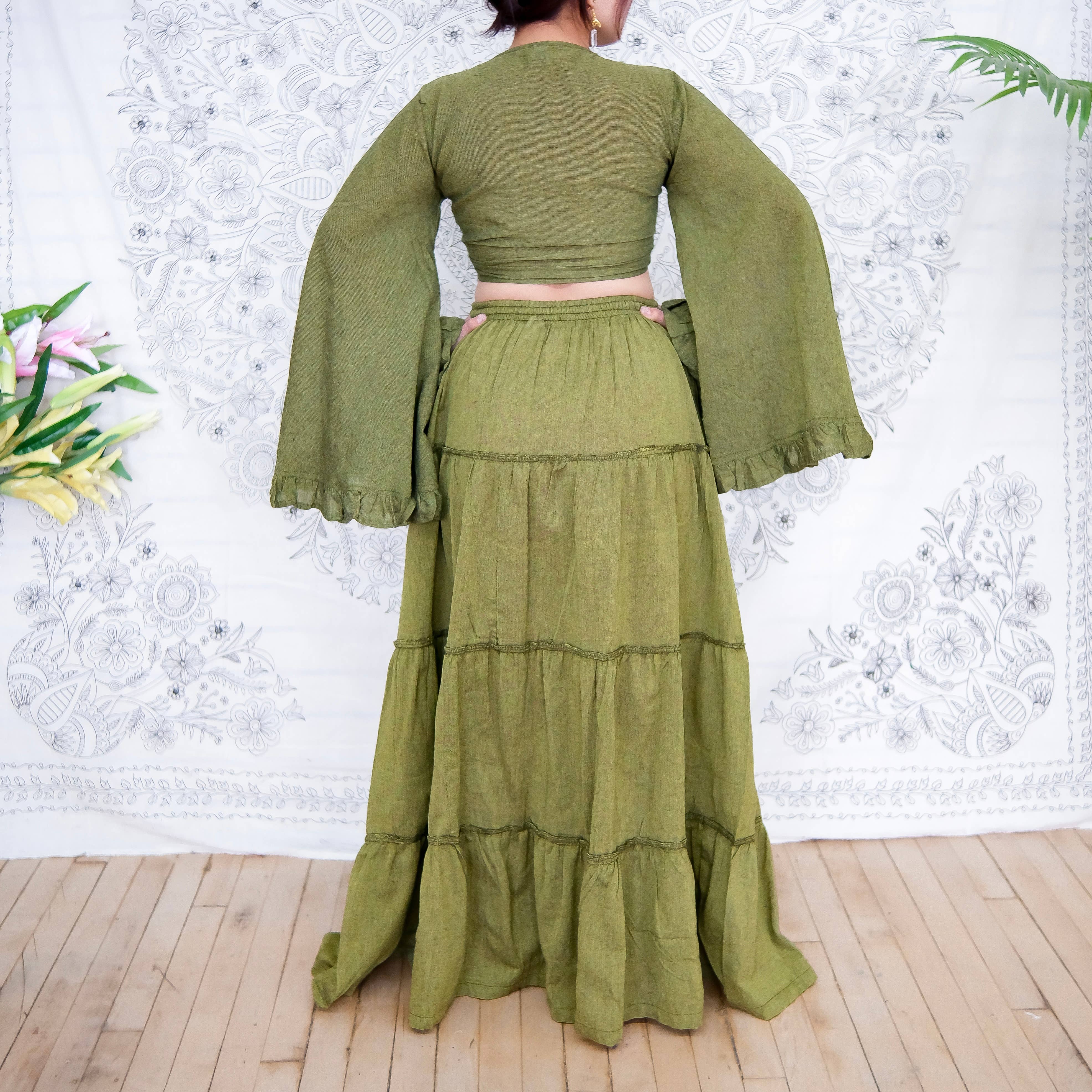 Karma Nepal Crafts - Vendita all'ingrosso Completo top e gonna - Donna - Set top con gonna fluida in cotone a strati con maniche a balze9