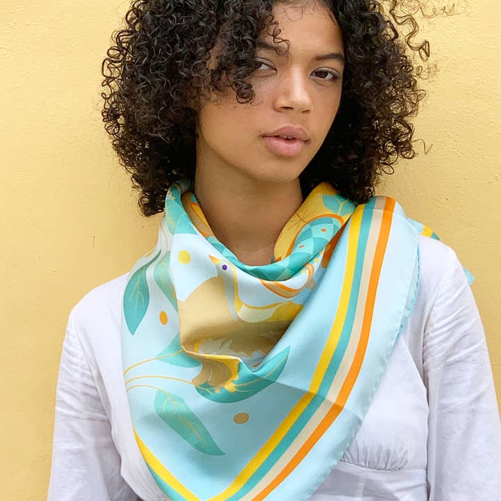 ZILEM - Vendita all'ingrosso Sciarpa - Donna - Lussuosa sciarpa quadrata turchese e arancione in twill di seta | Sciarpe artistiche originali di ispirazione haitiana di una piccola impresa | Azuei Mint Dream1