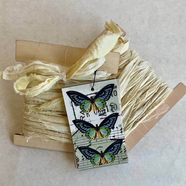 Gift Wrap Set - Butterfly CREAM for wholesale by RiverHaus