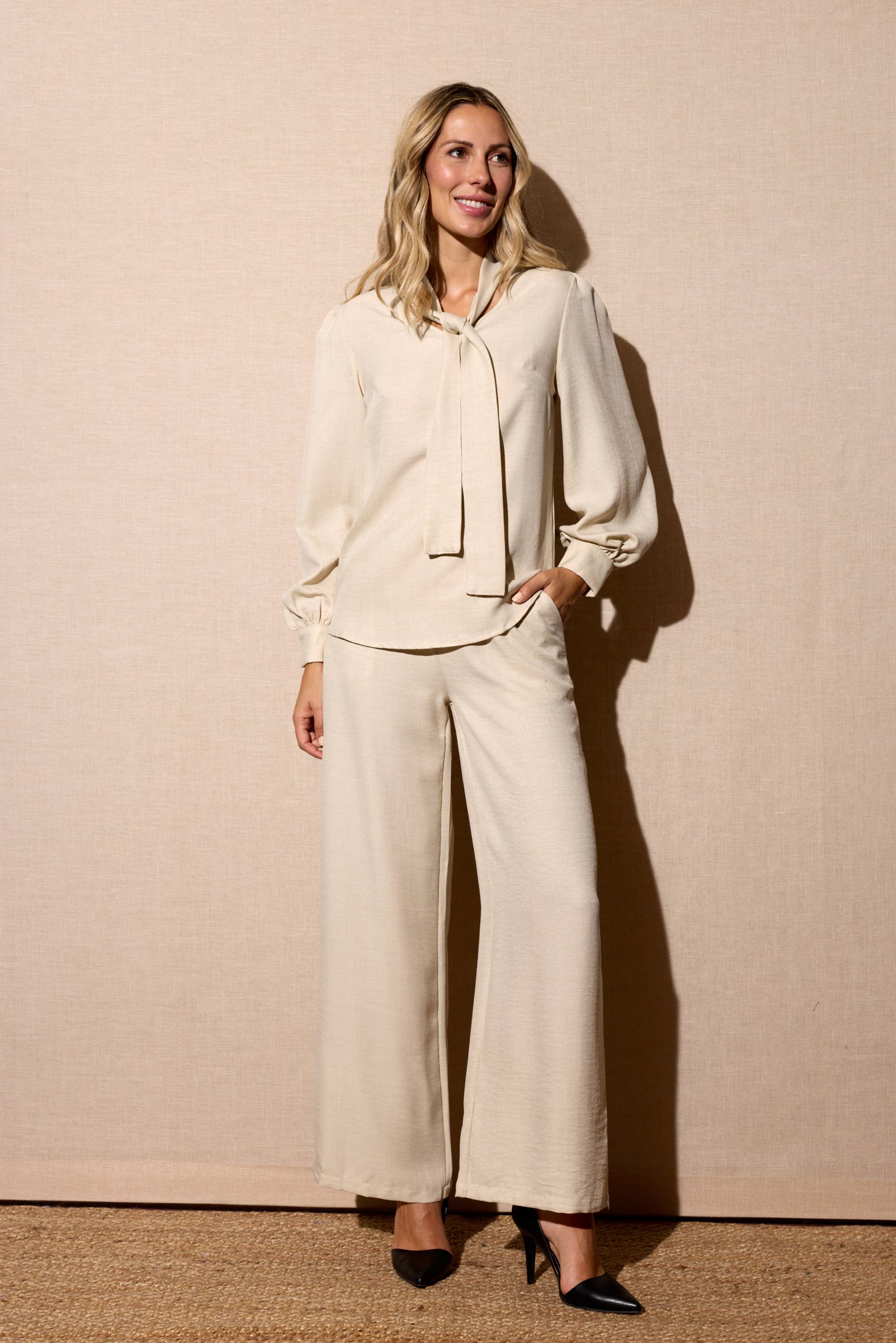 SWEET MAGIC MODA Y COMPLEMENTOS - Wholesale Blouse - Women's - LONG SLEEVE BLOUSE1