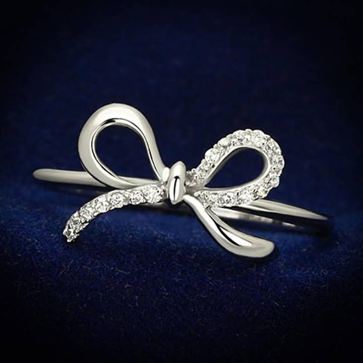 TS109 - Bague en argent sterling 925 rhodium avec CZ de qualité AAA en clair pour la vente par Alamode