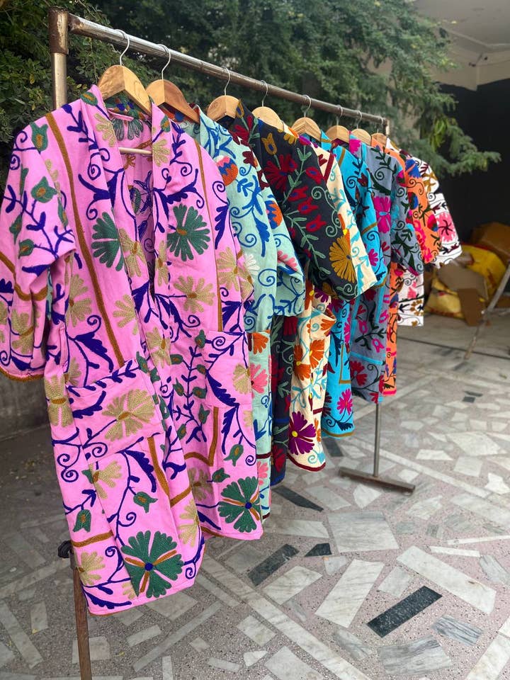 GYPSY STUDIO - Wholesale Jacket - Women's - 5 Pcs Suzani Embroidered Cotton Jackets Partywear Kimono 3